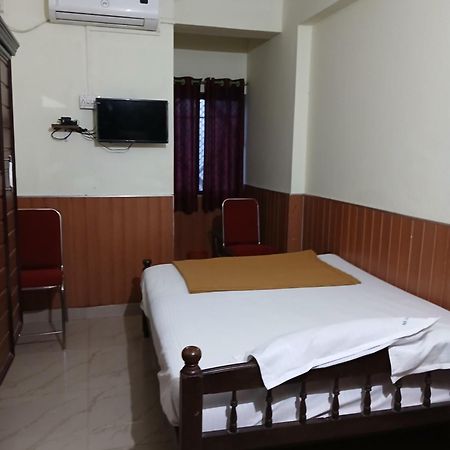 Avanti Inn Guruvāyūr Екстериор снимка