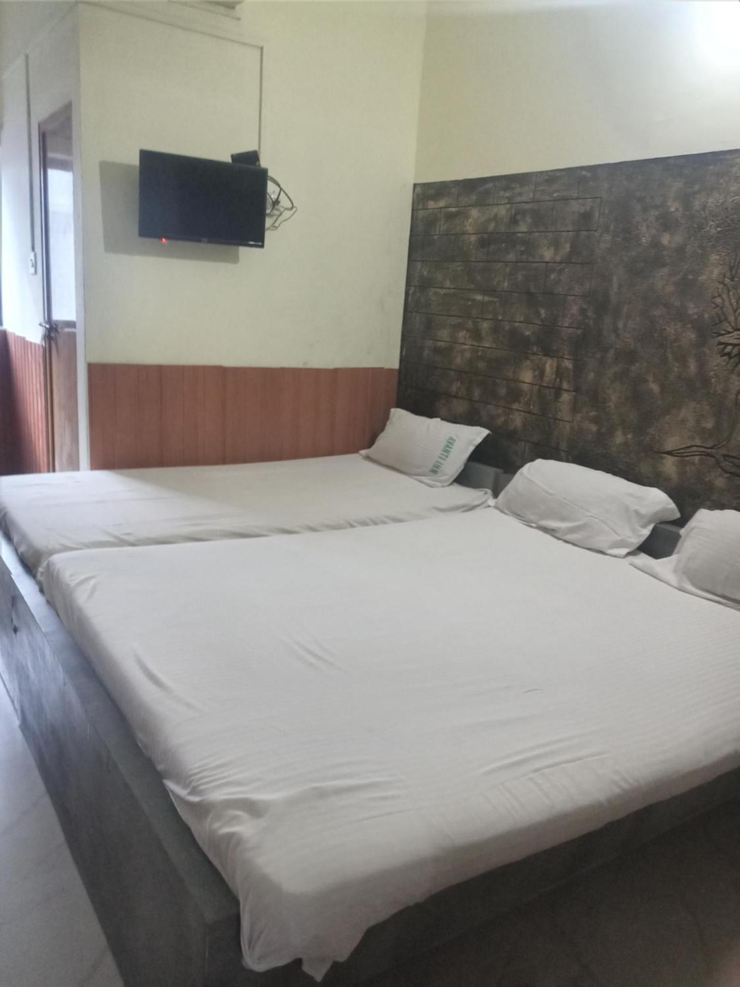 Avanti Inn Guruvāyūr Екстериор снимка