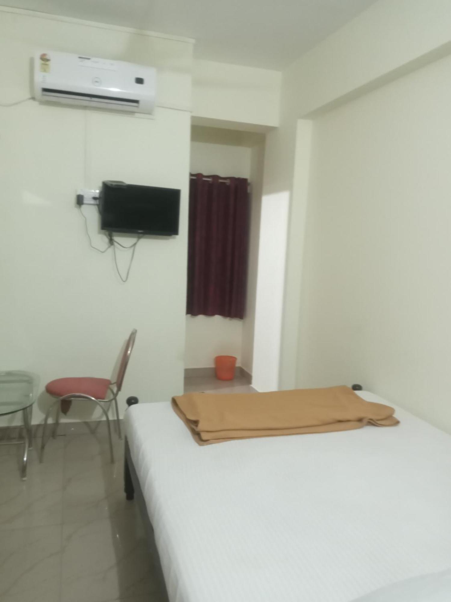 Avanti Inn Guruvāyūr Екстериор снимка
