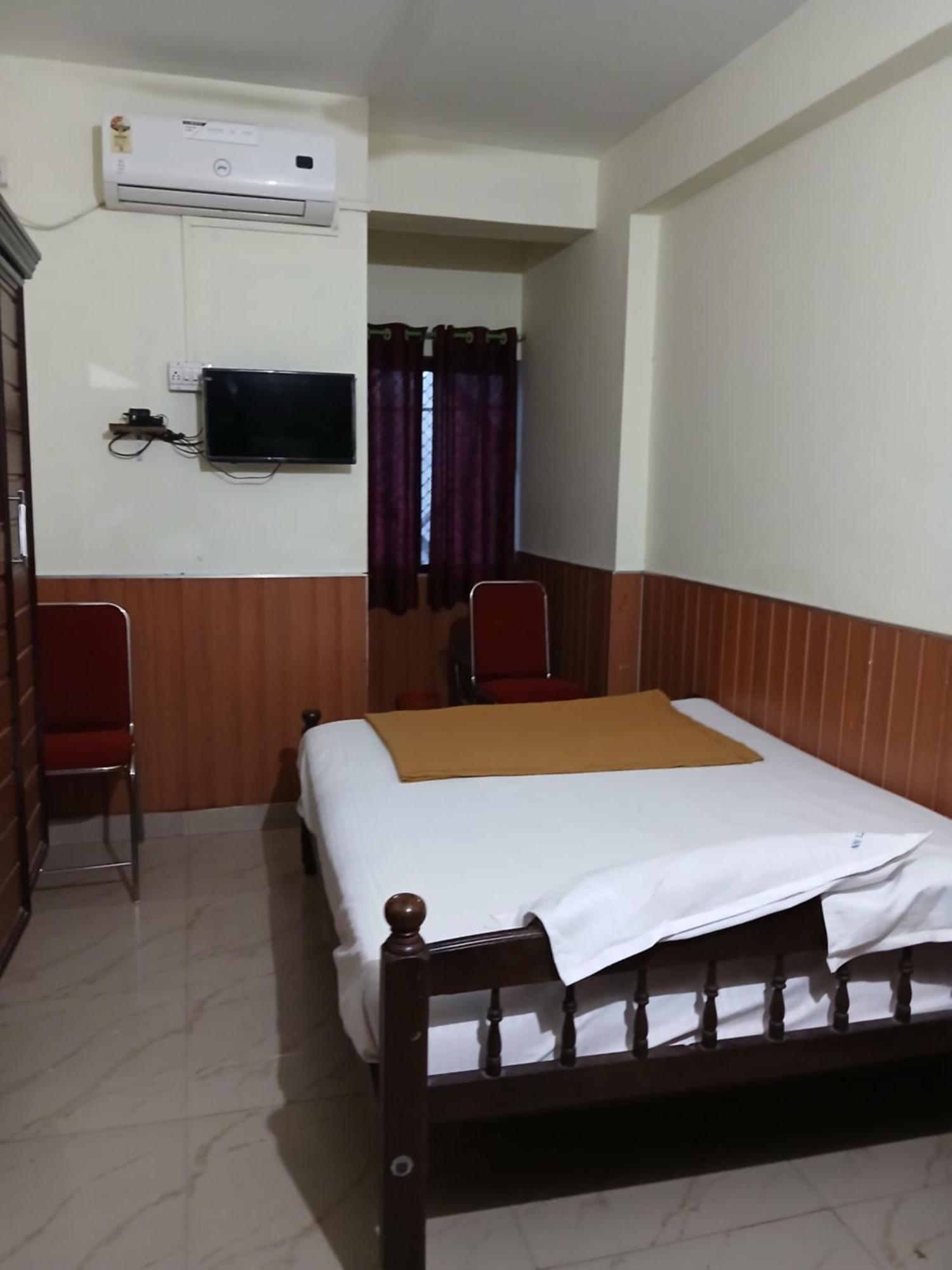 Avanti Inn Guruvāyūr Екстериор снимка
