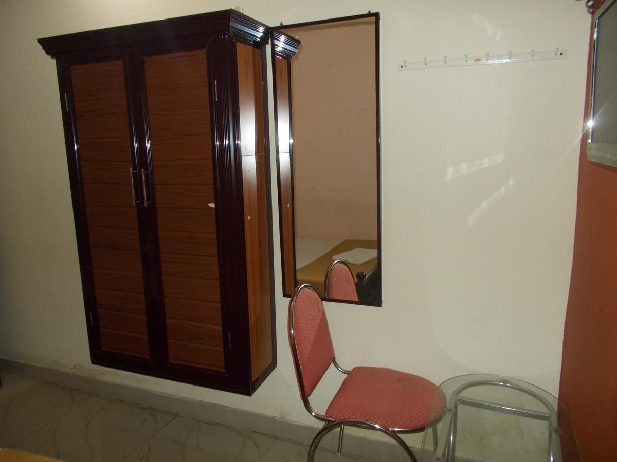 Avanti Inn Guruvāyūr Екстериор снимка